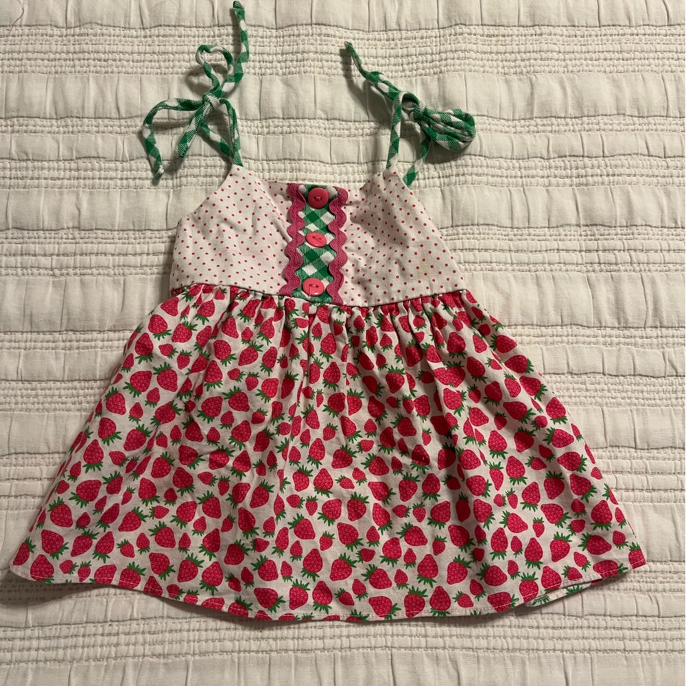 2T RicRac &Ruffles Strawberry Tank Top